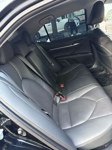 taeta: Toyota Camry: 2020 г., 2.5 л, Автомат, Гибрид, Седан — 7