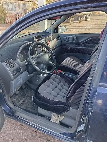 eclipse cross: Mitsubishi Space Star: 1999 г., 1.3 л, Механика, Бензин, Седан — 4