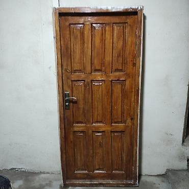 лестницы из дерева: Деревянная межкомнатная/входная дверь из массива с филёнками — 1