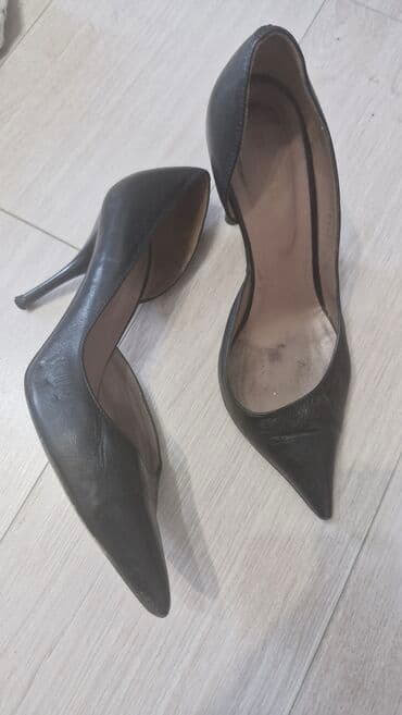 фирменная обувь из италии: 1-кожанные челси 35р, ZARA в очень хорошем состоянии 500сом — 8