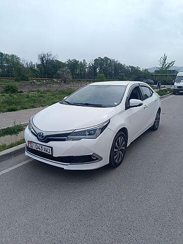corolla: Toyota Corolla: 2019 г., 1.8 л, Гибрид, Седан — 1