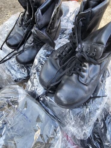 дождевики для обуви: Мужские ботинки, 40, Б/у, Платная доставка — 8