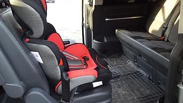 люк на бус: Volkswagen Multivan: 2010 г., 2 л, Автомат, Дизель, Минивэн — 2