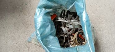 купить дом в новопавловке: Продаю! щеколды СССР насос для сада, хомуты Европа (3кг) — 7