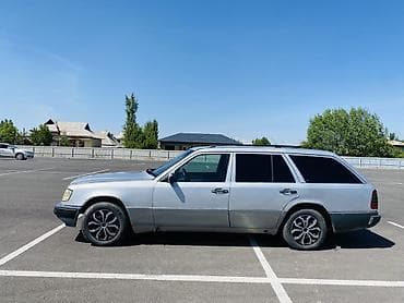 mazda demio1: Mercedes-Benz W124: 1994 г., 2.2 л, Ручные, Бензин, Универсал — 8