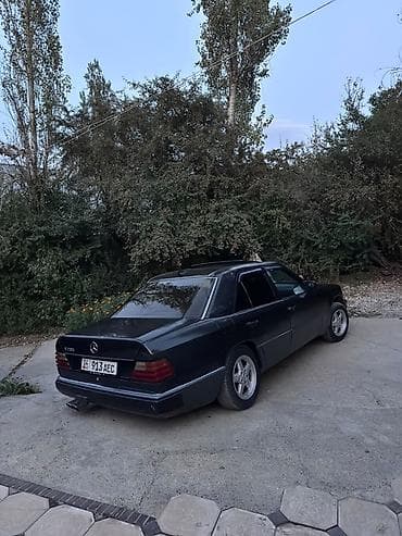 Mercedes-Benz W124: 1990 г., 2.2 л, Бензин, Седан — 1