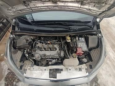 машинка для полировки авто бу: Chevrolet Spark: 2016 г., 1 л, Робот, Бензин, Хэтчбэк — 5