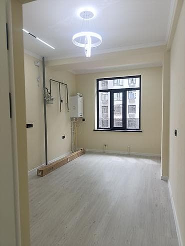 калонка в аренду: Современная отделка квартиры/комнаты в светлой бежевой гамме. - — 8