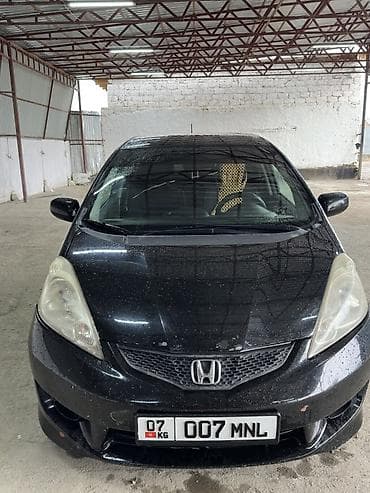 bid продажа: Honda Fit: 2010 г., 1.5 л, Автомат, Бензин, Хэтчбэк — 3
