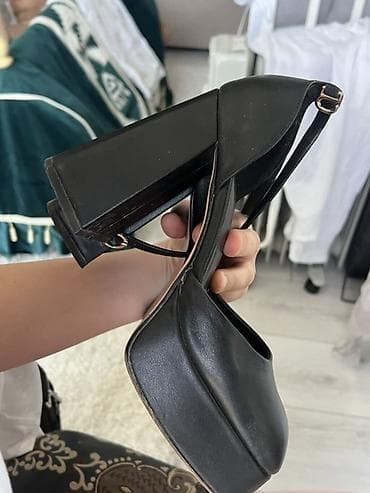 red centr: Туфли на высоком каблуке с платформой, черные. Идеальны для тех, кто — 2