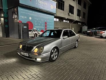 Транспорт: Mercedes-Benz E-Class: 2001 г., 4.3 л, Автомат, Бензин, Седан — 2