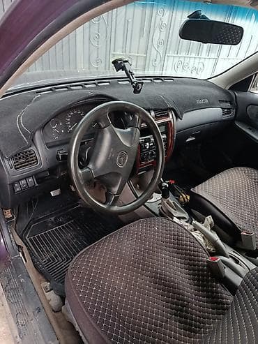 Продажа авто: Mazda 323: 2000 г., Универсал — 5