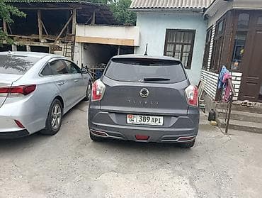 passat sedan: Ssangyong Tivoli: 2018 г., 1.6 л, Автомат, Дизель, Кроссовер — 4