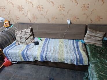 фирменный диван: Угловой диван, C подушками — 1