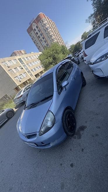 хонда фит вампер: Honda Fit: 2001 г., 1.3 л, Автомат, Бензин, Хэтчбэк — 2
