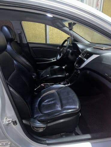 продаю в связи с переездом: Hyundai Accent: 2011 г., 1.4 л, Автомат, Бензиновая, Хэтчбэк — 11