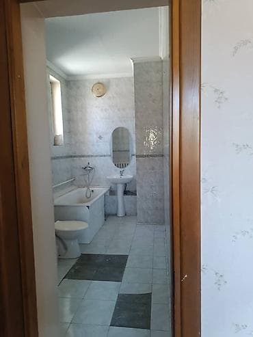 2х: 254 м², 7 комнат, Забор, огорожен, Парковка, Утепленный — 8