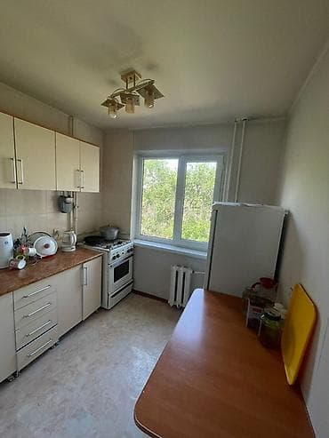 flat rent: 3 комнаты, Собственник, С мебелью полностью — 4