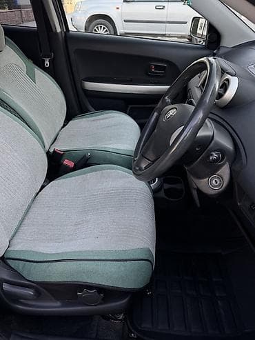 Унаа сатуу: Toyota Ist: 2003 г., 1.3 л, Автомат, Бензин, Хетчбек — 6