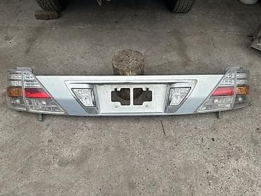 Алдыңкы фаралар комплектиси Toyota 2004 г., Колдонулган, Оригинал, Жапония — 2