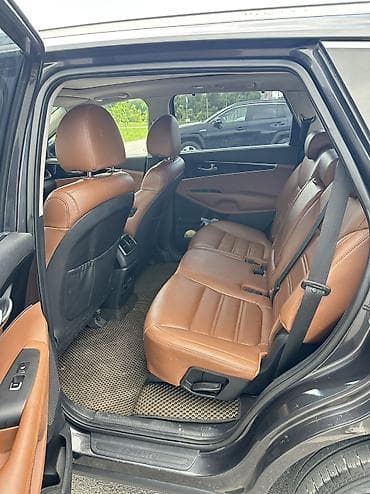 rexton 2020: Kia Sorento: 2018 г., 2 л, Автомат, Бензин, Кроссовер — 9