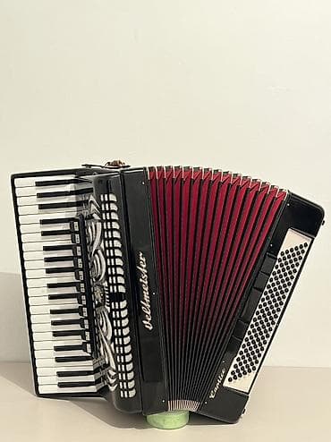 Музыкалык аспаптар: Weltmeister caprice 4/4
Состояние идеал!!! — 6