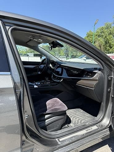 Geely: Geely Borui: 2018 г., 1.5 л, Робот, Гибрид, Седан — 6