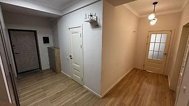 discovery studio: 3 комнаты, 104 м², Асанбай мкр Элитка, 9 этаж — 8