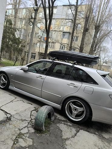 Toyota Altezza: 2004 г., 2 л, Автомат, Бензин, Универсал — 2