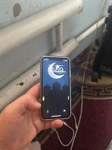 IPhone X, Б/у, 64 ГБ, Серебристый, Чехол, 100 %