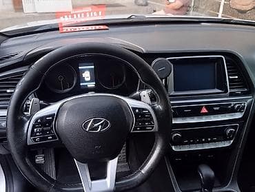 купить соната 2018: Hyundai Sonata: 2018 г., 2.4 л, Автомат, Бензин, Седан — 4