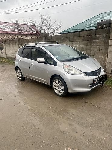 fit 2012: Honda Fit: 2010 г., 1.3 л, Автомат, Бензин, Хэтчбэк — 1