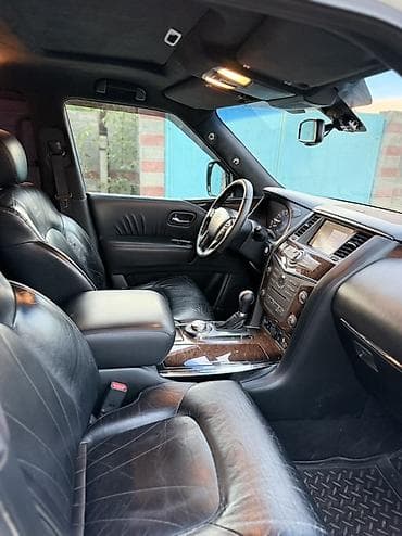 Infiniti QX80: 2012 г., 5.6 л, Автомат, Бензин, Жол тандабас — 6