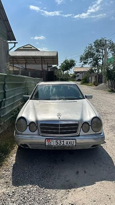 Mercedes-Benz E-Class: 1995 г., 2.3 л, Автомат, Бензин, Седан