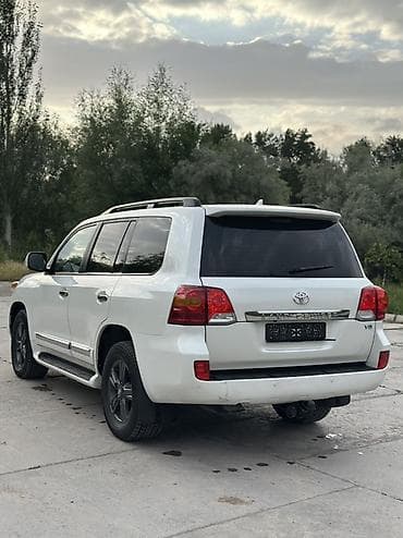 Toyota Land Cruiser: 2013 г., 4.6 л, Автомат, Дизель, Внедорожник — 4