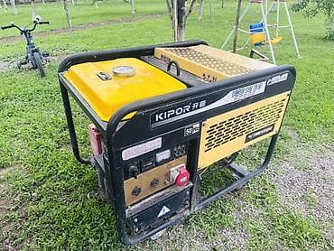 мастит: Бензиновый электрогенератор KIPOR KGE12E3 (трёхфазный) - Модель — 1