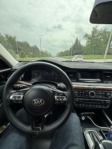 Продажа авто: Kia K7: 2017 г., 3 л, Автомат, Газ, Седан — 9
