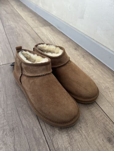 где можно купить обручальные кольца недорого: Угги, 40, Новый, цвет - Коричневый — 2