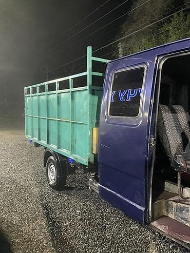 фронтальный погрузчик 3 куба: Легкий грузовик, Mercedes-Benz, Дубль, 3 т, Б/у — 8