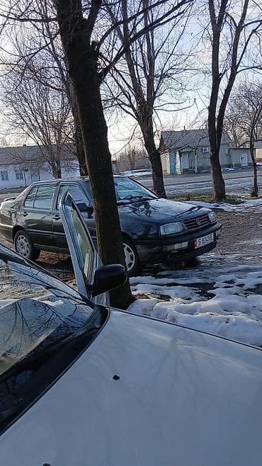 купить опель вектра б: Volkswagen Vento: 1992 г., Седан — 1