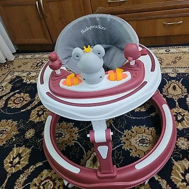 Детские ходунки Babywalker с музыкальной панелью и подсветкой