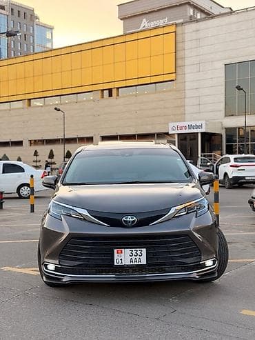 таета алпхард: Toyota Sienna: 2022 г., 2.5 л, Автомат, Гибрид, Минивэн — 5