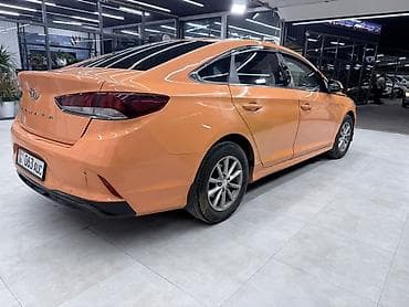 Hyundai Sonata: 2019 г., 2 л, Автомат, Газ, Седан — 2