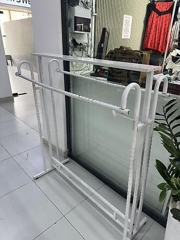 железный прут: Металлическая торговая стойка-перекладина для одежды - Конструкция — 4