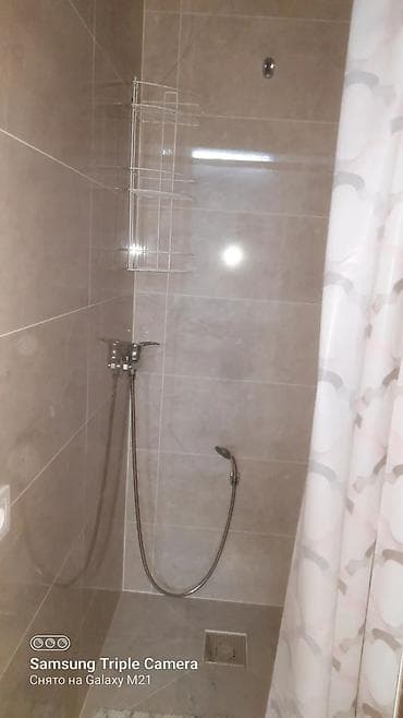 баня деревянная: 100 м², С мебелью — 3