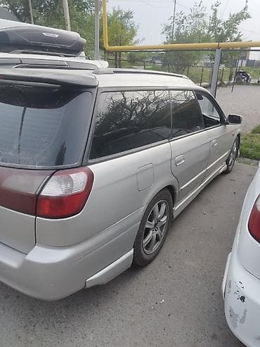 lanb rover: Subaru Legacy: 2001 г., Универсал — 2