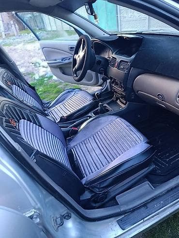 civic 1991: Nissan Almera: 2002 г., 1.5 л, Ручные, Бензин, Хэтчбэк — 8