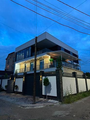 480 м², 6 бөлмө, Бассейн, Брондолгон эшиктер, Евроремонт