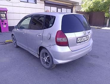 fit 2020: Honda Fit: 2001 г., 1.3 л, Автомат, Бензин — 5