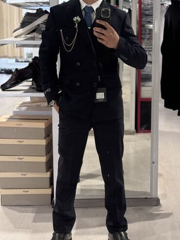 пиджак для девочки: Костюм тройка Размер: 44 Цвет: темно синий Производство: турецкая — 1